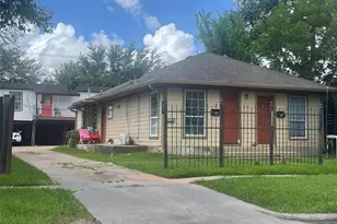 4114 Bell St, Houston, TX 77023 - Photo 1