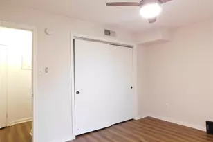 10101 S Gessner Rd, Houston, TX 77071 - Photo 29