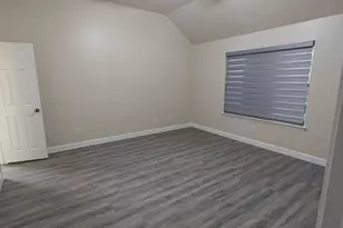 16327 Sitella Ct, Sugar Land, TX 77498 - Photo 5