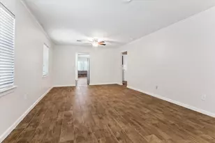 3810 Grennoch Ln, Houston, TX 77025 - Photo 3