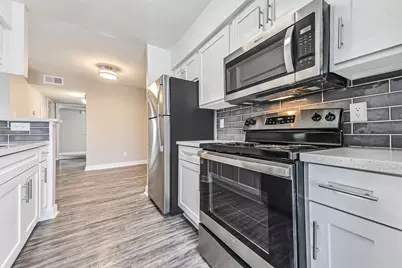 1111 W Main Street #1802, League City, TX 77573 - Photo 7