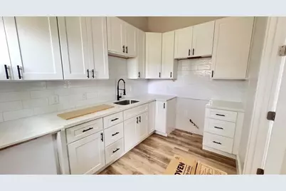 9905 Excaliburs Court #A, Pearland, TX 77584 - Photo 7