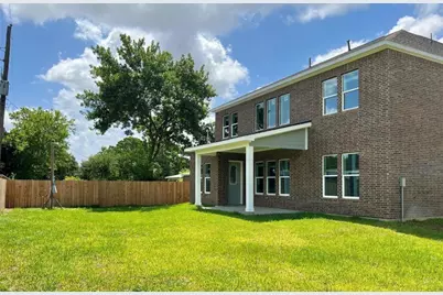 9905 Excaliburs Court #A, Pearland, TX 77584 - Photo 25
