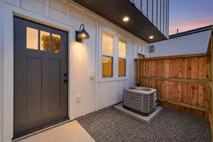 7826 Beckley St, Houston, TX 77088 - Photo 5