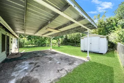 5202 Pensdale Street, Houston, TX 77033 - Photo 15