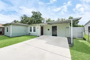 5202 Pensdale St, Houston, TX 77033 - Photo 1