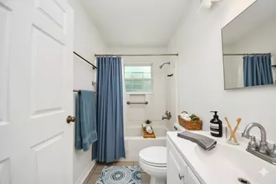 5202 Pensdale Street, Houston, TX 77033 - Photo 9