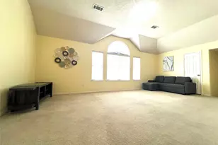 8210 Solara Bend, Houston, TX 77083 - Photo 19