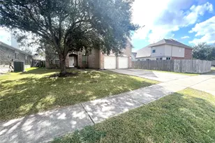 8210 Solara Bend, Houston, TX 77083 - Photo 3