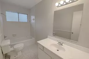 12023 Greenwood-Forest Dr, Houston, TX 77066 - Photo 15