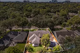 10106 Inwood Dr, Houston, TX 77042 - Photo 39