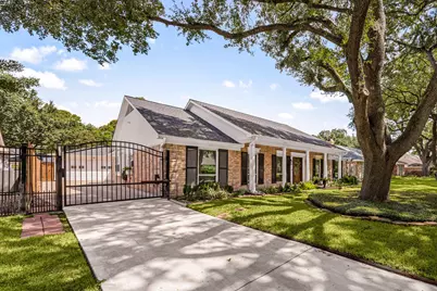 10106 Inwood Drive, Houston, TX 77042 - Photo 35