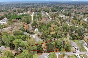 15184 Big Spring Cir, Willis, TX 77378 - Photo 9