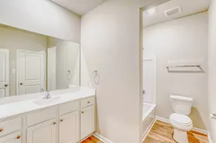 8204 Burnt Orchid Dr, Houston, TX 77016 - Photo 11