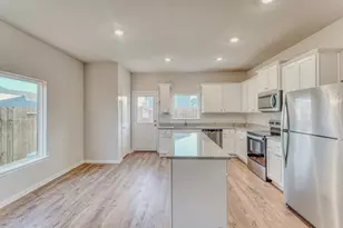 8204 Burnt Orchid Dr, Houston, TX 77016 - Photo 7