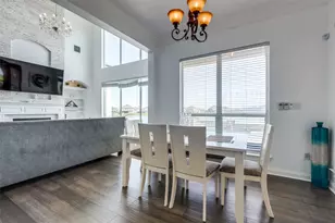 8 Cypress Point Ct, Manvel, TX 77578 - Photo 5