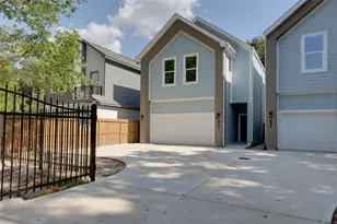 955 Ringold St, Houston, TX 77088 - Photo 1