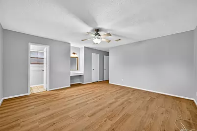 9602 S Petersham Drive, Houston, TX 77031 - Photo 19