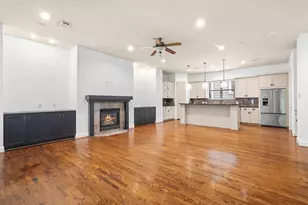 1605 W 14th St, Houston, TX 77008 - Photo 7