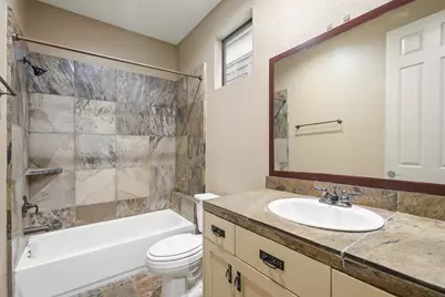 1605 W 14th Street, Houston, TX 77008 - Photo 33
