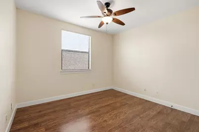 1605 W 14th Street, Houston, TX 77008 - Photo 27