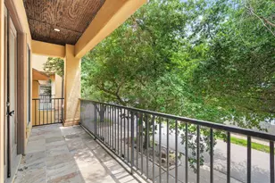 1605 W 14th St, Houston, TX 77008 - Photo 9