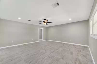 7814 Pin Oak Road, Alvin, TX 77511 - Photo 11