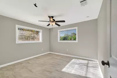 7814 Pin Oak Road, Alvin, TX 77511 - Photo 15