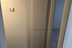 5662 Birchmont Dr, Houston, TX 77091 - Photo 7