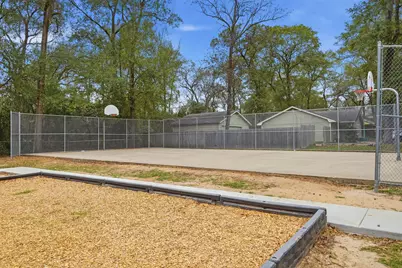 20 Moon Valley Court, Conroe, TX 77304 - Photo 29