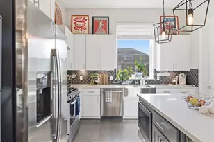 1116 W 15th 1/2 St, Houston, TX 77008 - Photo 15