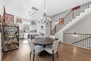 1116 W 15th 1/2 St, Houston, TX 77008 - Photo 9