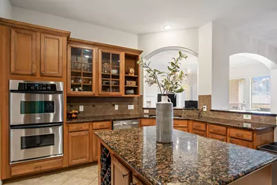 11902 Eden Creek Drive, Pearland, TX 77584 - Photo 17