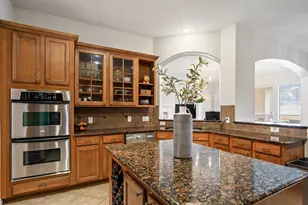 11902 Eden Creek Dr, Pearland, TX 77584 - Photo 17