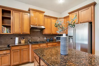 11902 Eden Creek Drive, Pearland, TX 77584 - Photo 19