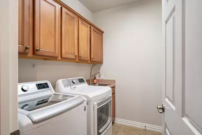 11902 Eden Creek Drive, Pearland, TX 77584 - Photo 37