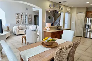 317 Marina Oaks Ct, Kemah, TX 77565 - Photo 5