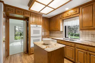 5618 Braxtonshire Ct, Houston, TX 77069 - Photo 13