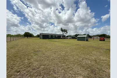 1841 County Road 382, Rosharon, TX 77583 - Photo 19