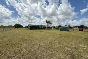 1841 County Rd 382, Rosharon, TX 77583 - Photo 19