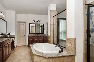146 Hearthshire Cir, The Woodlands, TX 77354 - Photo 17