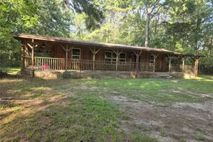 136 County Rd 2312, Dayton, TX 77535 - Photo 1