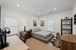 3110 Plumb, West University Place, TX 77005 - Photo 21