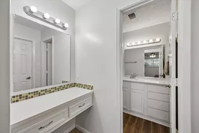 15726 Blackhawk Boulevard, Friendswood, TX 77546 - Photo 13