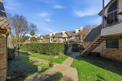 2425 Holly Hall Street #100, Houston, TX 77054 - Photo 39