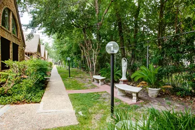 2425 Holly Hall Street #100, Houston, TX 77054 - Photo 43