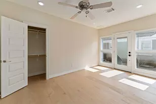 2631 Persa St, Houston, TX 77098 - Photo 13