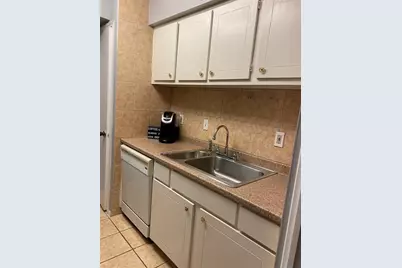 3535 Nasa Rd 1 #18, Seabrook, TX 77586 - Photo 5