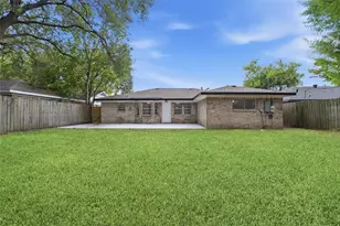 11311 Hazen St, Houston, TX 77072 - Photo 21