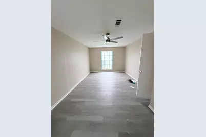 4318 Brookston Street, Houston, TX 77045 - Photo 9
